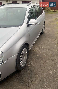 Универсал Volkswagen Golf 2009 в Козине