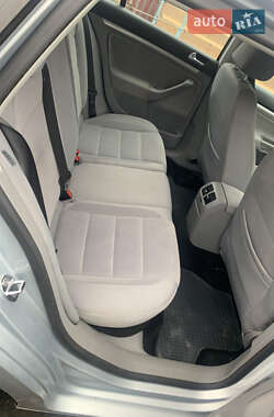 Универсал Volkswagen Golf 2009 в Козине