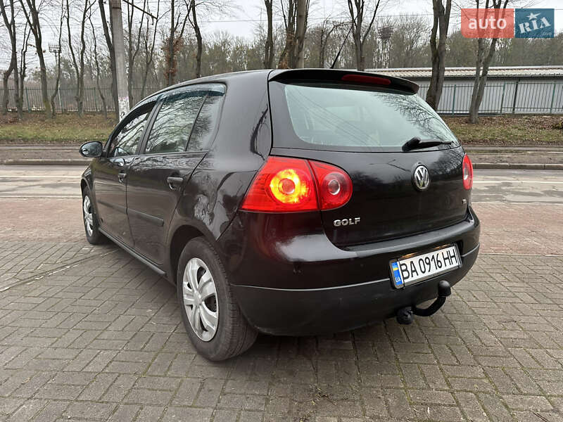 Хэтчбек Volkswagen Golf 2007 в Львове