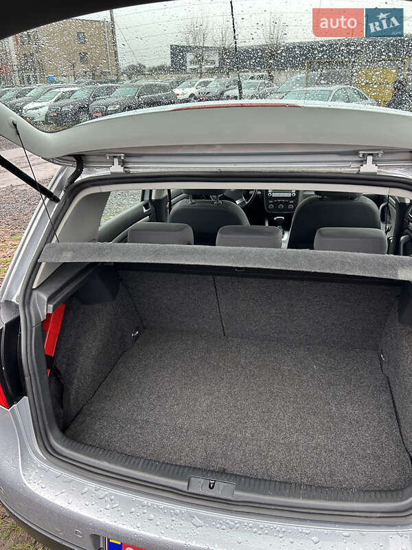 Хэтчбек Volkswagen Golf 2007 в Луцке фото 32 Хэтчбек Volkswagen Golf 2007 в Луцке