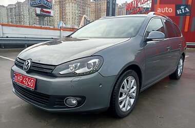 Універсал Volkswagen Golf 2011 в Києві