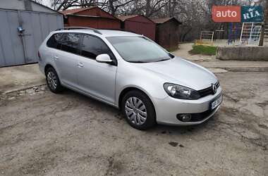 Універсал Volkswagen Golf 2011 в Запоріжжі
