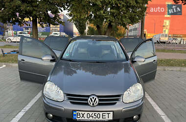 Хэтчбек Volkswagen Golf 2008 в Хмельницком