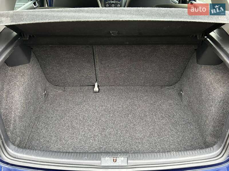Хэтчбек Volkswagen Golf 2008 в Ровно фото 33 Хэтчбек Volkswagen Golf 2008 в Ровно