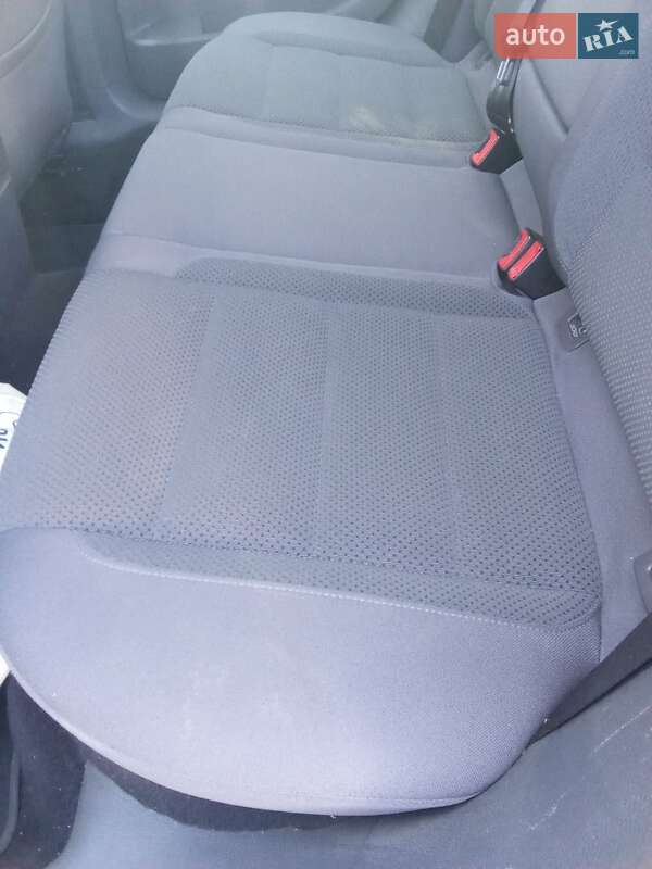 Хетчбек Volkswagen Golf 2008 в Дніпрі