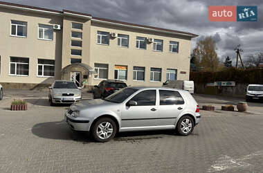 Хэтчбек Volkswagen Golf 2003 в Виннице