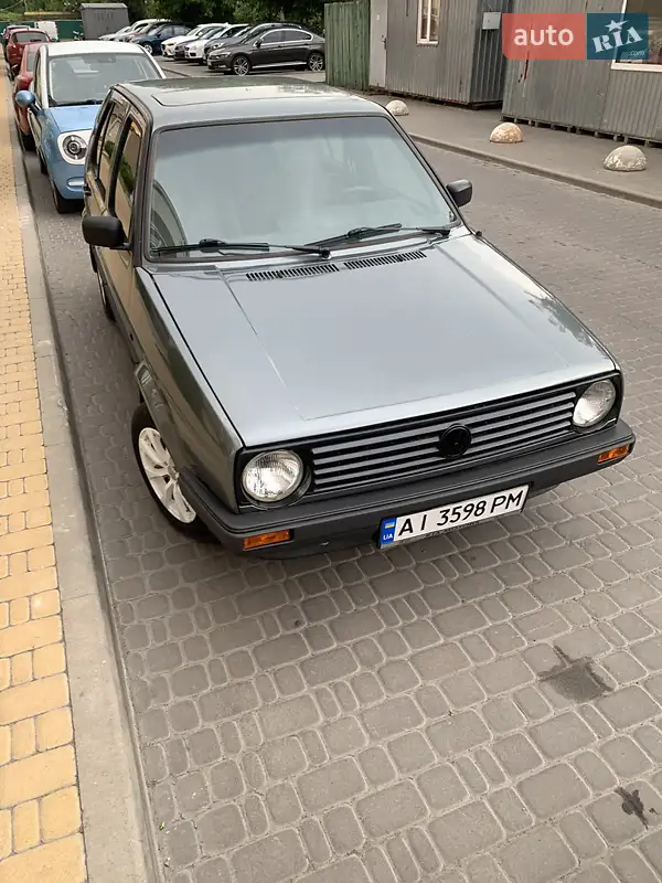 Volkswagen Golf