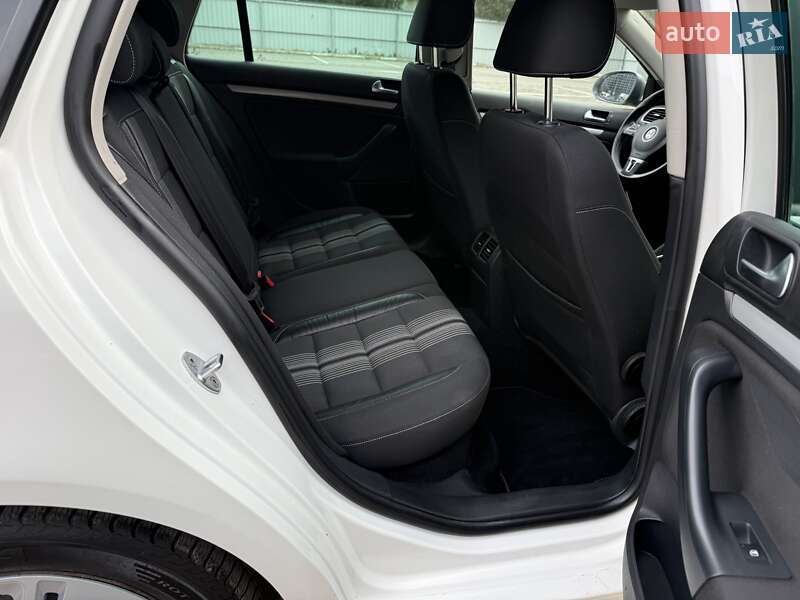 Універсал Volkswagen Golf 2012 в Луцьку фото 15 Універсал Volkswagen Golf 2012 в Луцьку