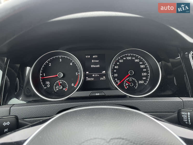 Універсал Volkswagen Golf 2016 в Вишневому