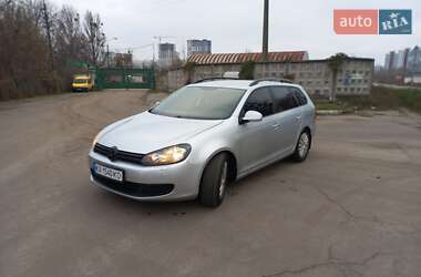 Универсал Volkswagen Golf 2011 в Киеве
