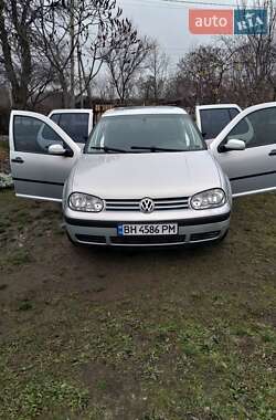 Хэтчбек Volkswagen Golf 1998 в Саврани