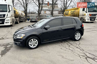Хэтчбек Volkswagen Golf 2018 в Василькове