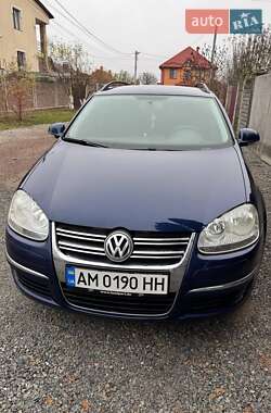 Универсал Volkswagen Golf 2009 в Житомире
