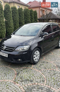 Хэтчбек Volkswagen Golf 2007 в Черновцах