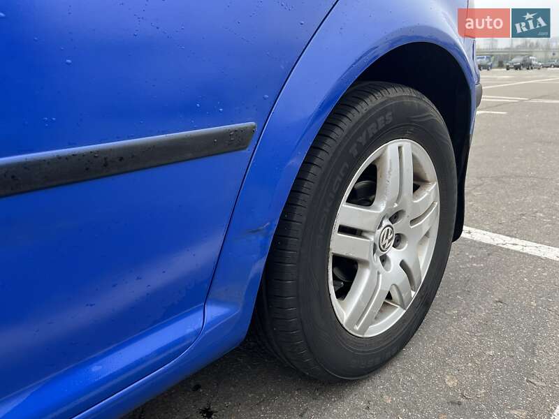 Хетчбек Volkswagen Golf 2001 в Києві фото 15 Хетчбек Volkswagen Golf 2001 в Києві