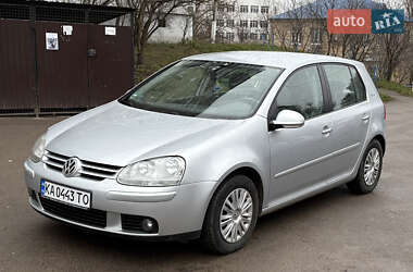 Хетчбек Volkswagen Golf 2007 в Києві