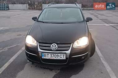 Універсал Volkswagen Golf 2008 в Ірпені