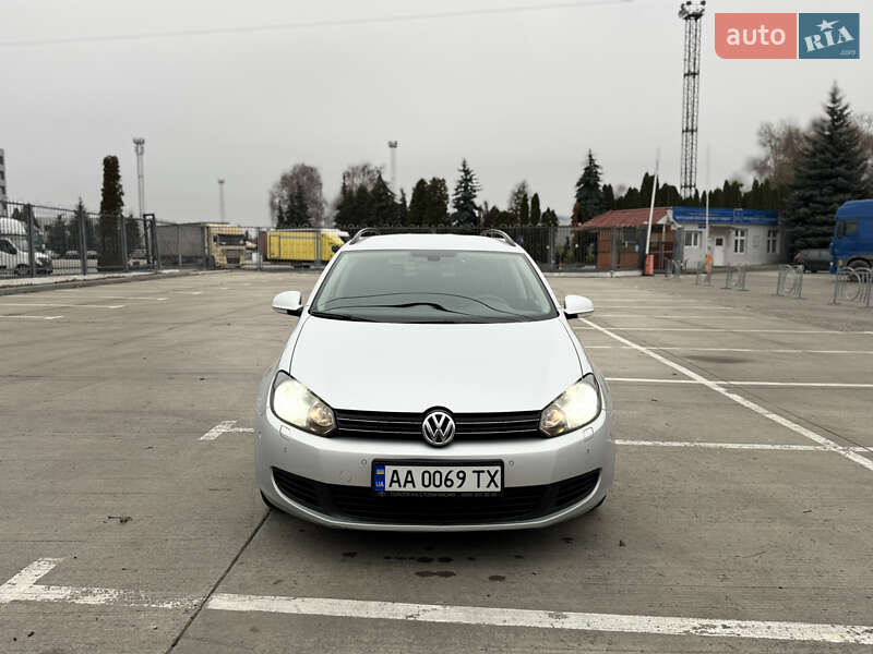 Volkswagen Golf 2011 Volkswagen Golf 2011