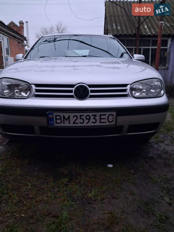 Volkswagen Golf 2002