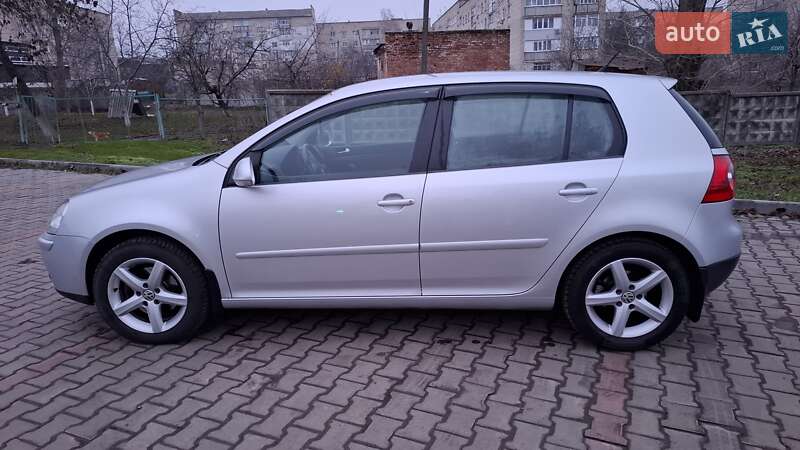 Хэтчбек Volkswagen Golf 2008 в Подольске фото 2 Хэтчбек Volkswagen Golf 2008 в Подольске