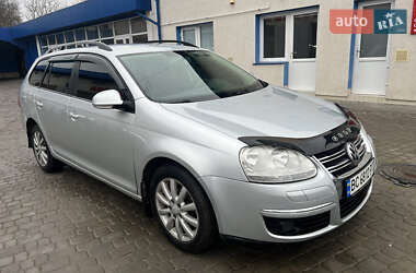 Универсал Volkswagen Golf 2008 в Кременце