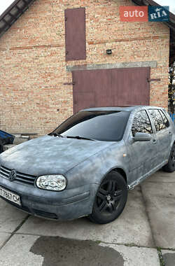 Хэтчбек Volkswagen Golf 1998 в Ровно