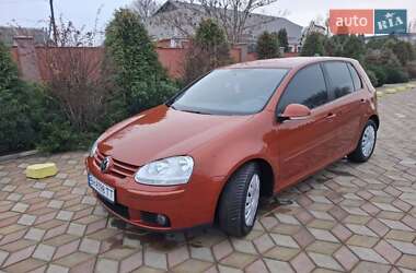 Хэтчбек Volkswagen Golf 2006 в Беляевке