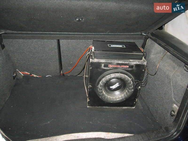 Хетчбек Volkswagen Golf 1999 в Вінниці