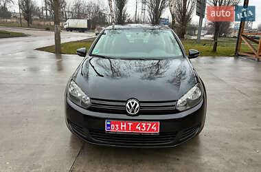 Хетчбек Volkswagen Golf 2010 в Дніпрі