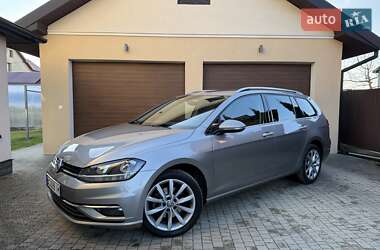 Універсал Volkswagen Golf 2017 в Стрию