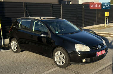 Хетчбек Volkswagen Golf 2007 в Києві