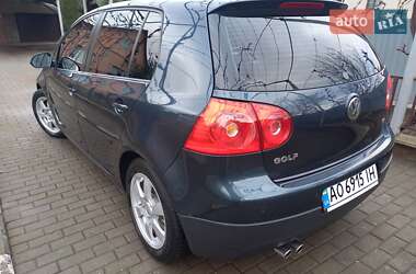 Хэтчбек Volkswagen Golf 2007 в Мукачево