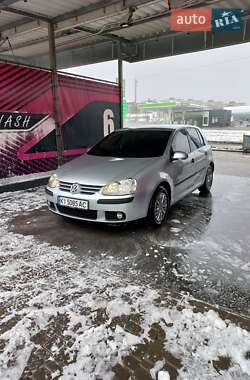 Хэтчбек Volkswagen Golf 2005 в Белой Церкви