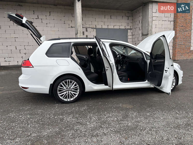 Универсал Volkswagen Golf 2014 в Хмельницком