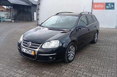 Универсал Volkswagen Golf 2007 в Вижнице