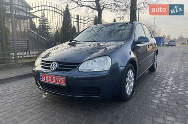 Хэтчбек Volkswagen Golf 2008 в Луцке