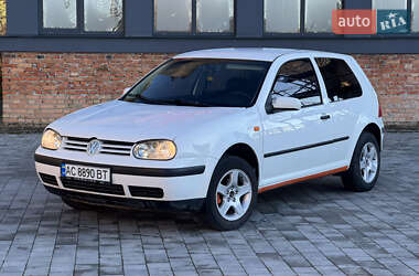 Хэтчбек Volkswagen Golf 1999 в Нетешине