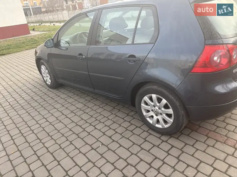 Volkswagen Golf 2004 VIN WVWZZZ1KZ4B064363 фото оголошення 3 з 45