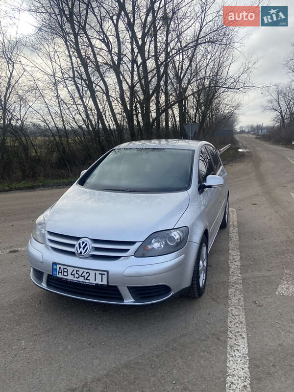 Volkswagen Golf 2005