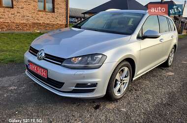 Універсал Volkswagen Golf 2013 в Луцьку