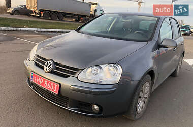 Хетчбек Volkswagen Golf 2008 в Луцьку