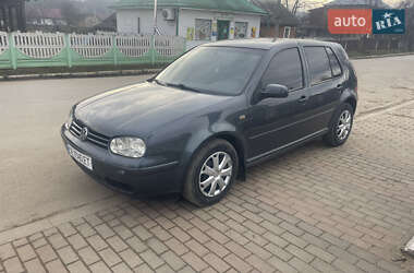 Хэтчбек Volkswagen Golf 1999 в Испасе