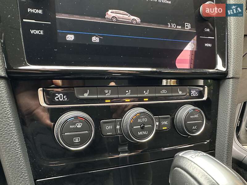 Универсал Volkswagen Golf 2018 в Броварах фото 44 Универсал Volkswagen Golf 2018 в Броварах