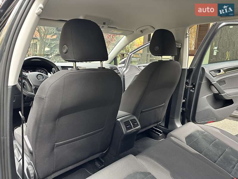 Универсал Volkswagen Golf 2018 в Броварах фото 56 Универсал Volkswagen Golf 2018 в Броварах