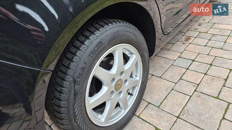 Хэтчбек Volkswagen Golf 2012 в Ровно