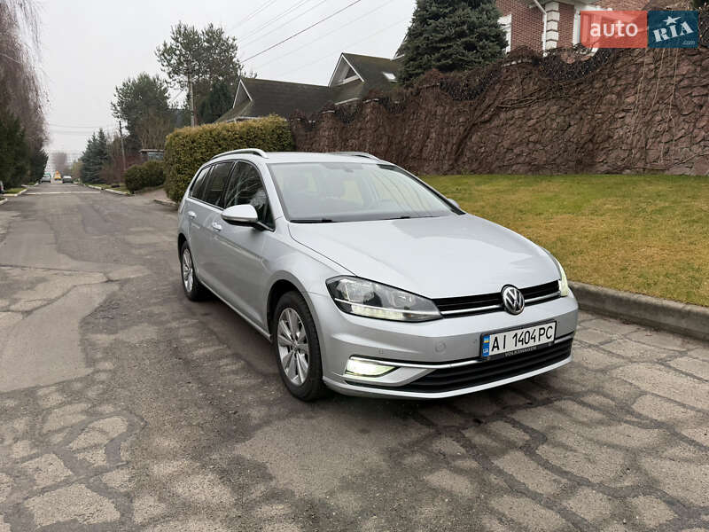 Volkswagen Golf 2020