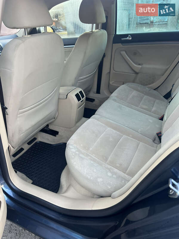 Універсал Volkswagen Golf 2007 в Мостиській