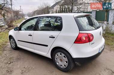 Хэтчбек Volkswagen Golf 2007 в Сокирнице