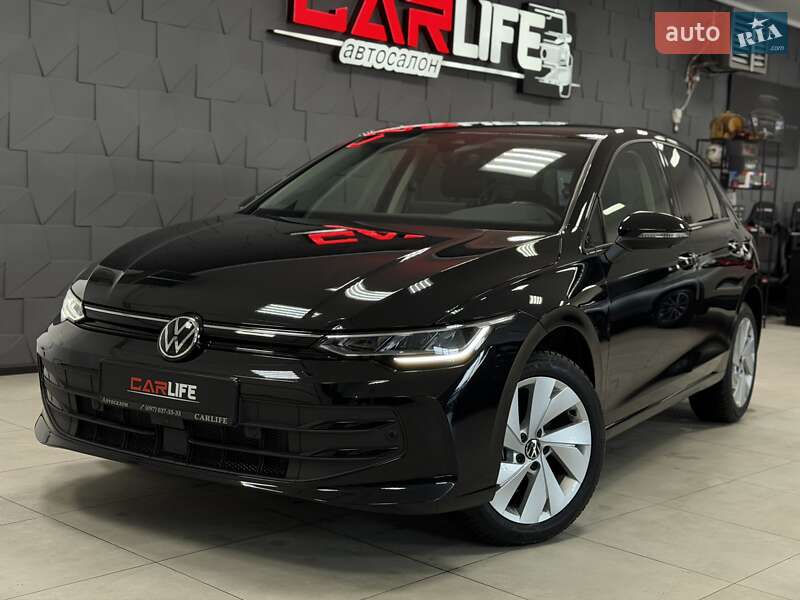 Volkswagen Golf 2025