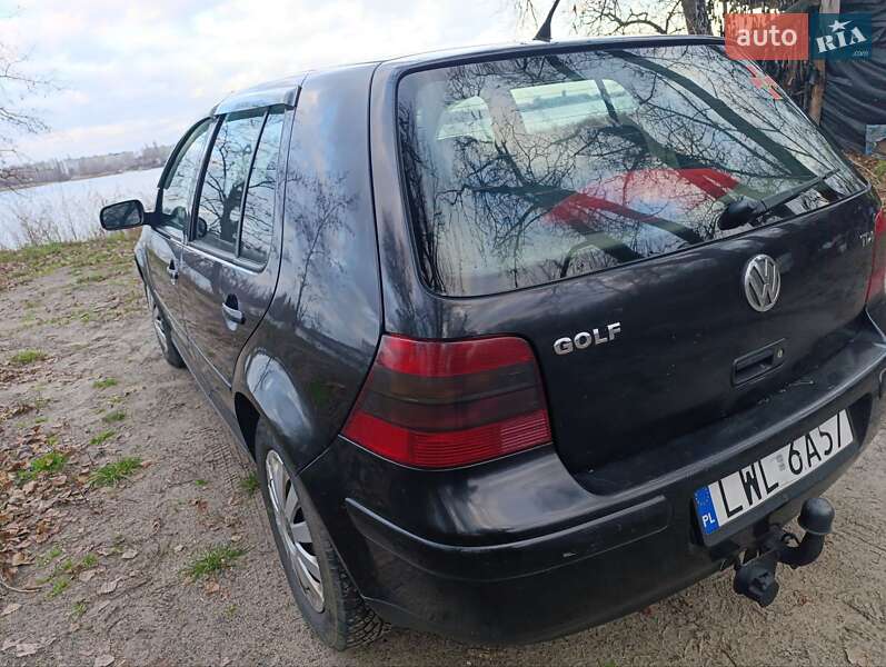 Хетчбек Volkswagen Golf 2000 в Кременчуці